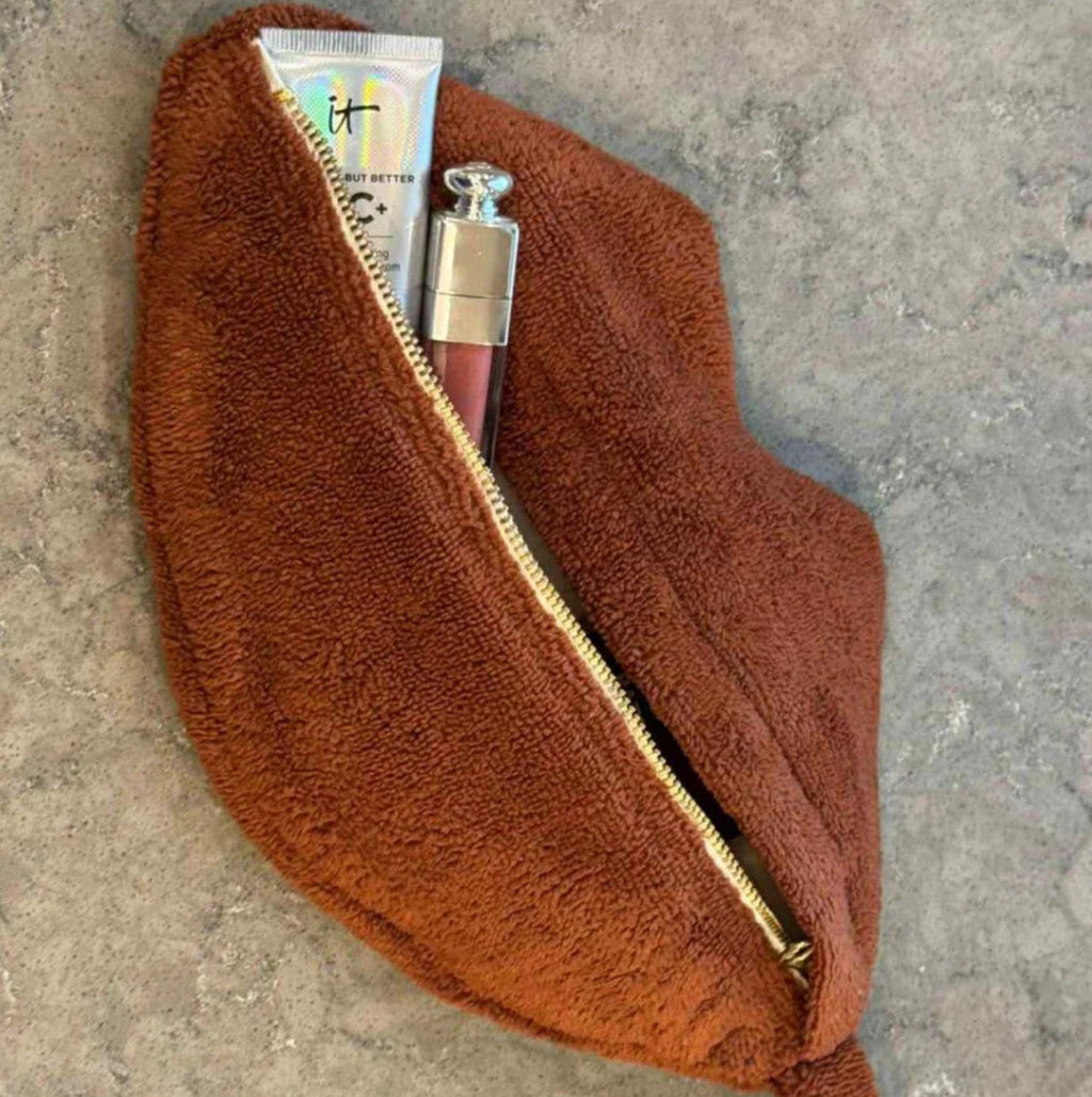 Pochette bouche Toffee
