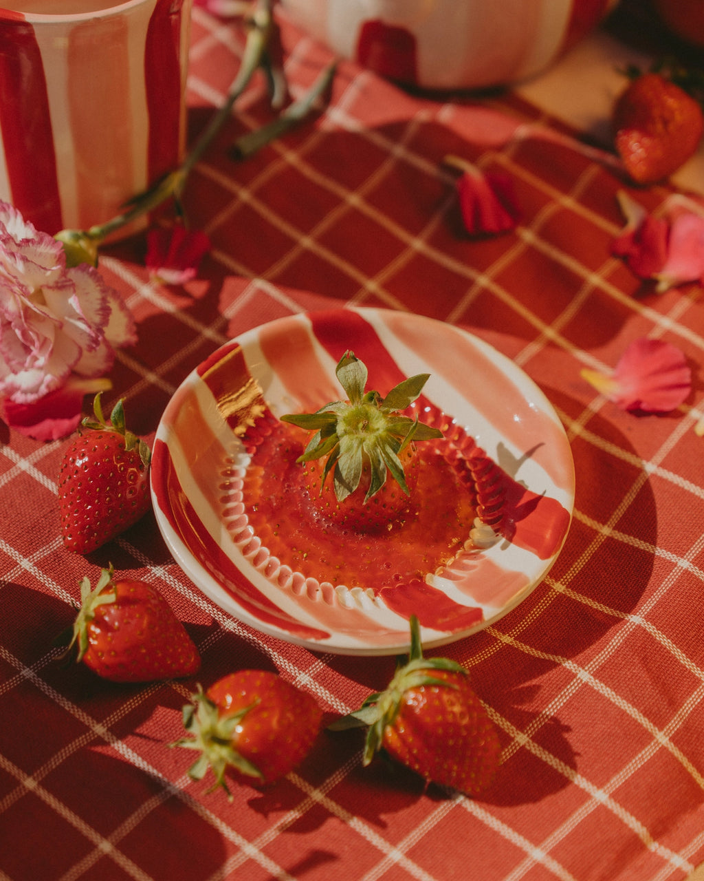 Râpe à ail en céramique - Petite rose et rouge