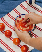Assiette râpe à ail en céramique - Moyenne Rouge et Bleue - Pomodoro